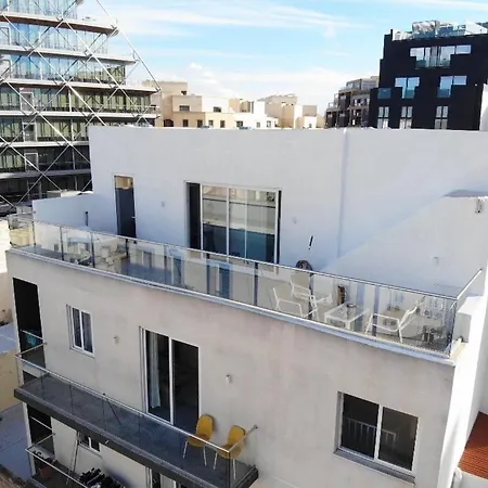 Apartment Sea View House *